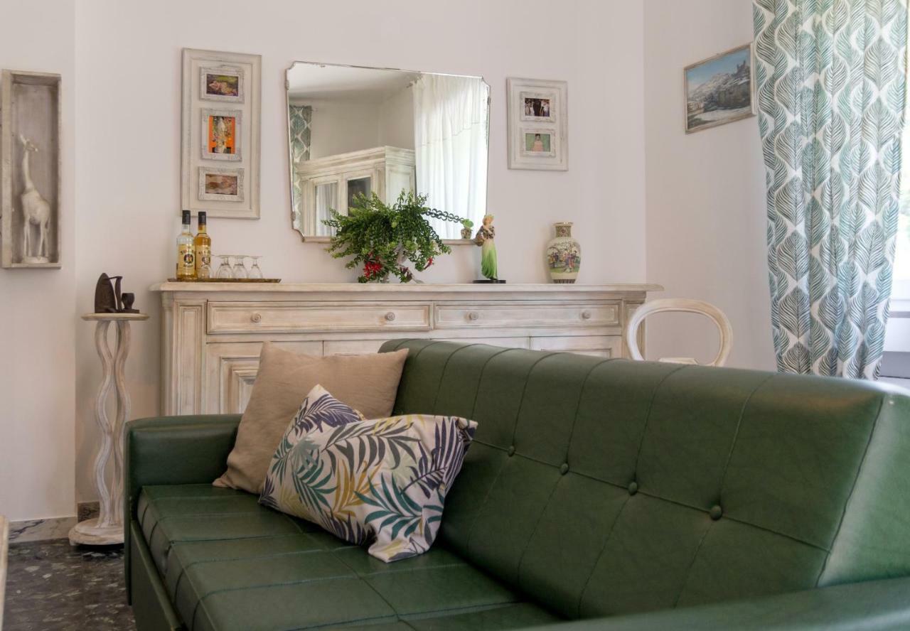 דירות דולצ'אקווה La Casa Di Elda מראה חיצוני תמונה
